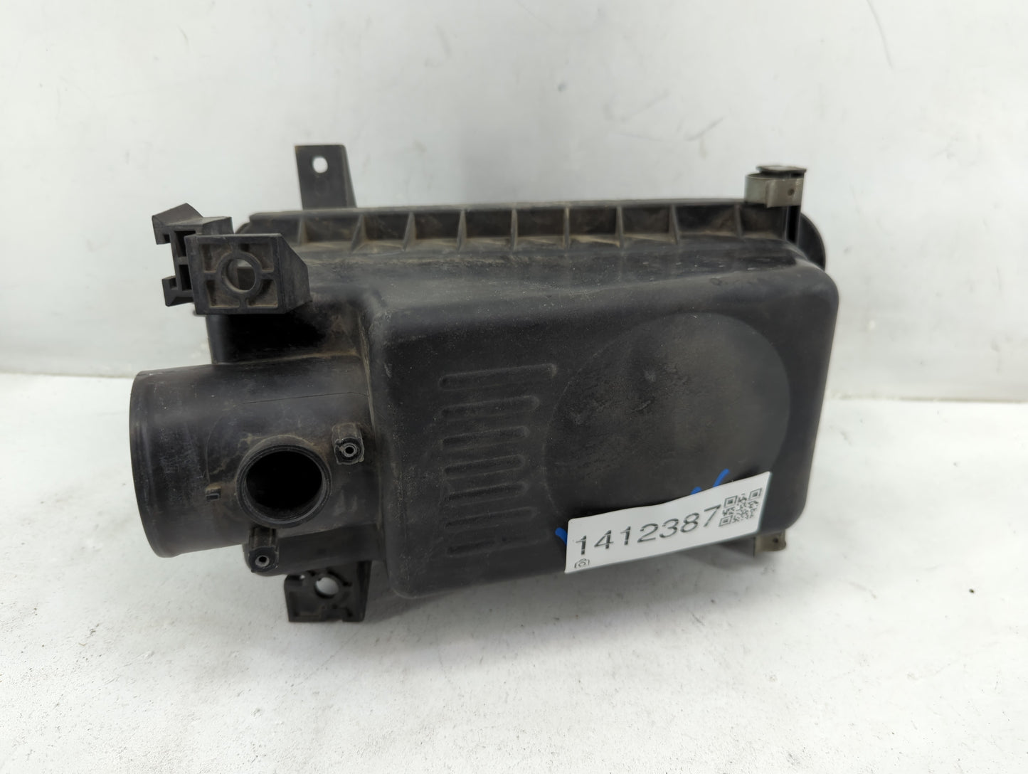 2003-2008 Toyota Matrix Air Cleaner Intake-duct Hose Tube - Oemusedautoparts1.com