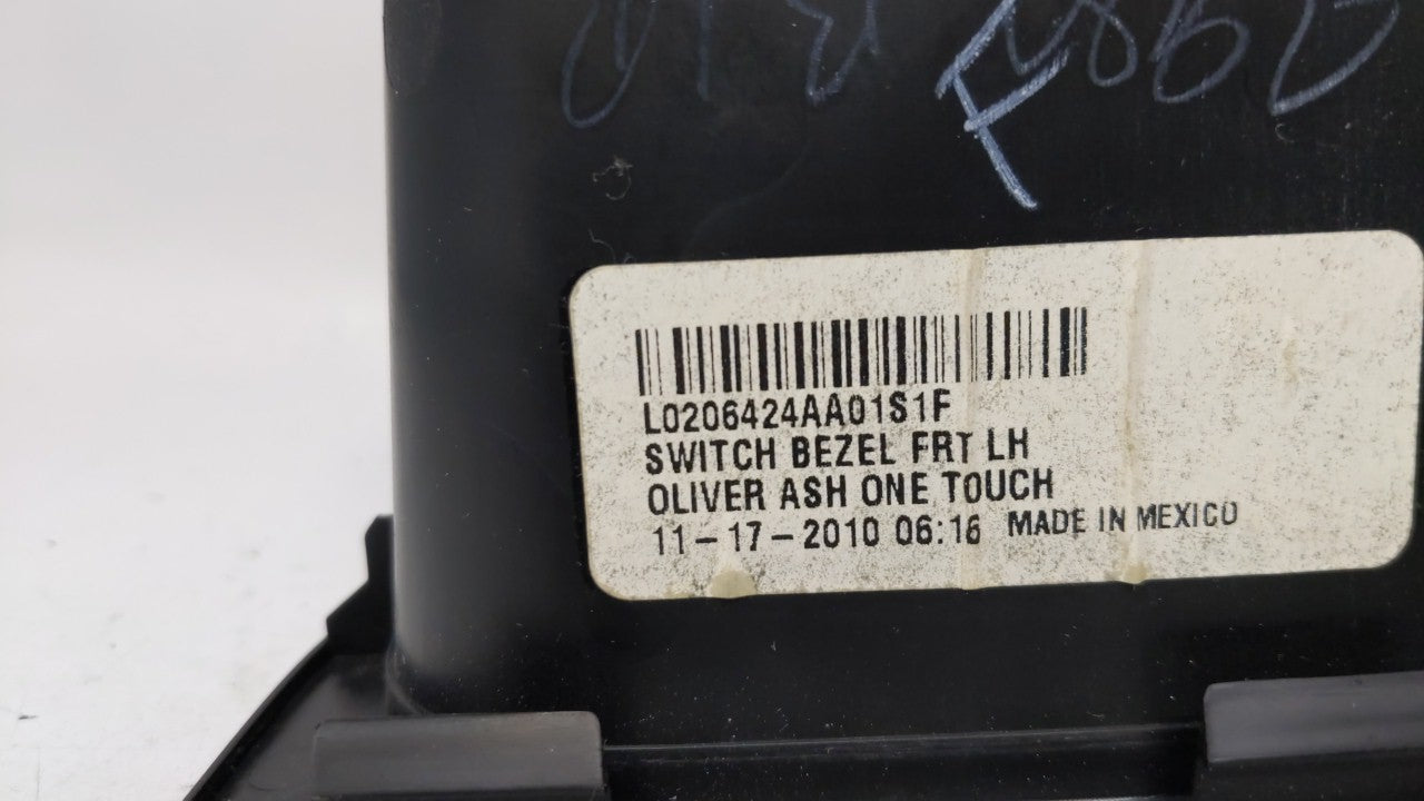 2003-2004 Toyota Matrix Master Power Window Switch Replacement Driver Side Left P/N:514547 Fits Fits 2003 2004 OEM Used Auto