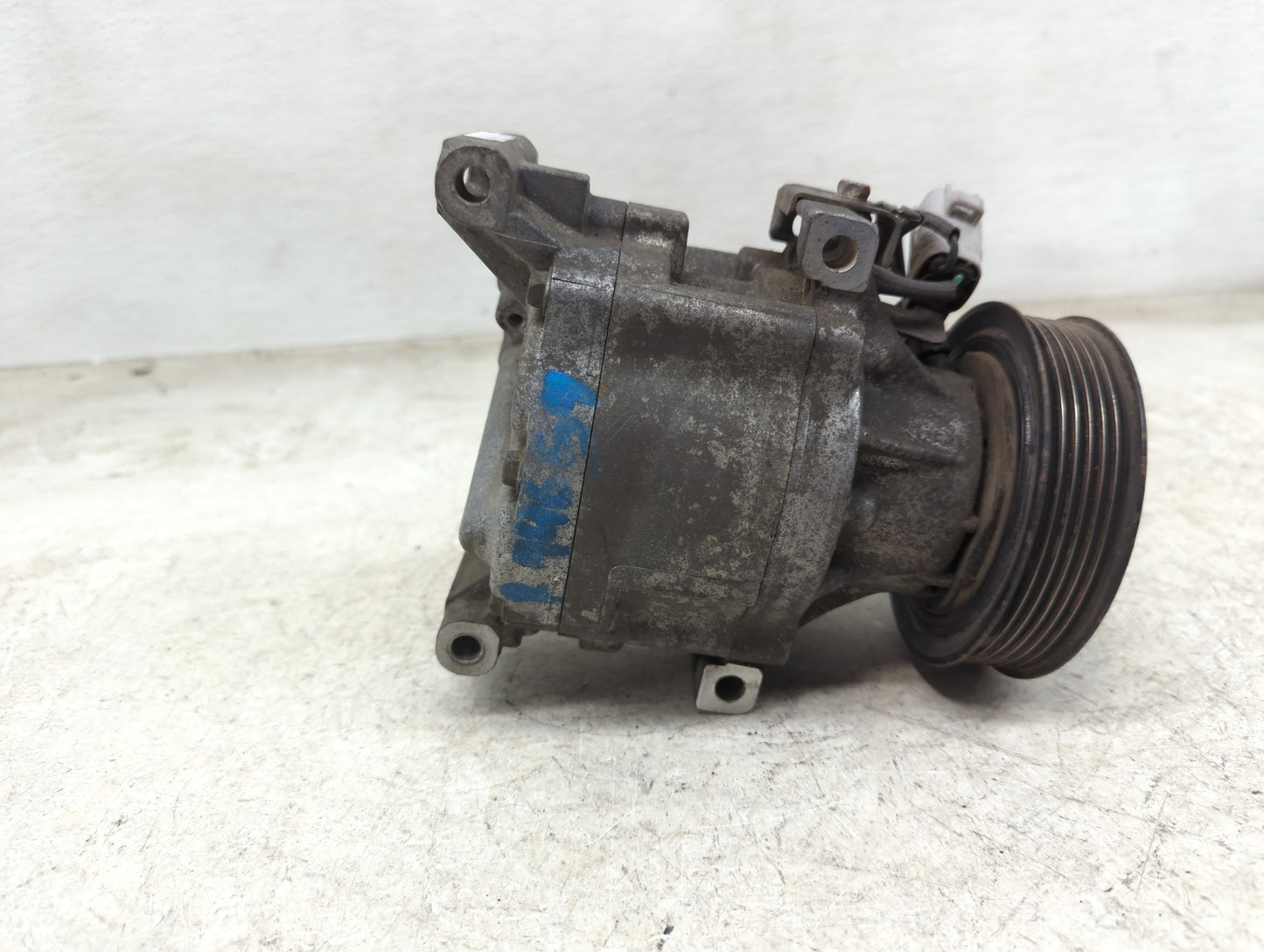 2003 Toyota Mr2 Air Conditioning A/c Ac Compressor Oem - Oemusedautoparts1.com
