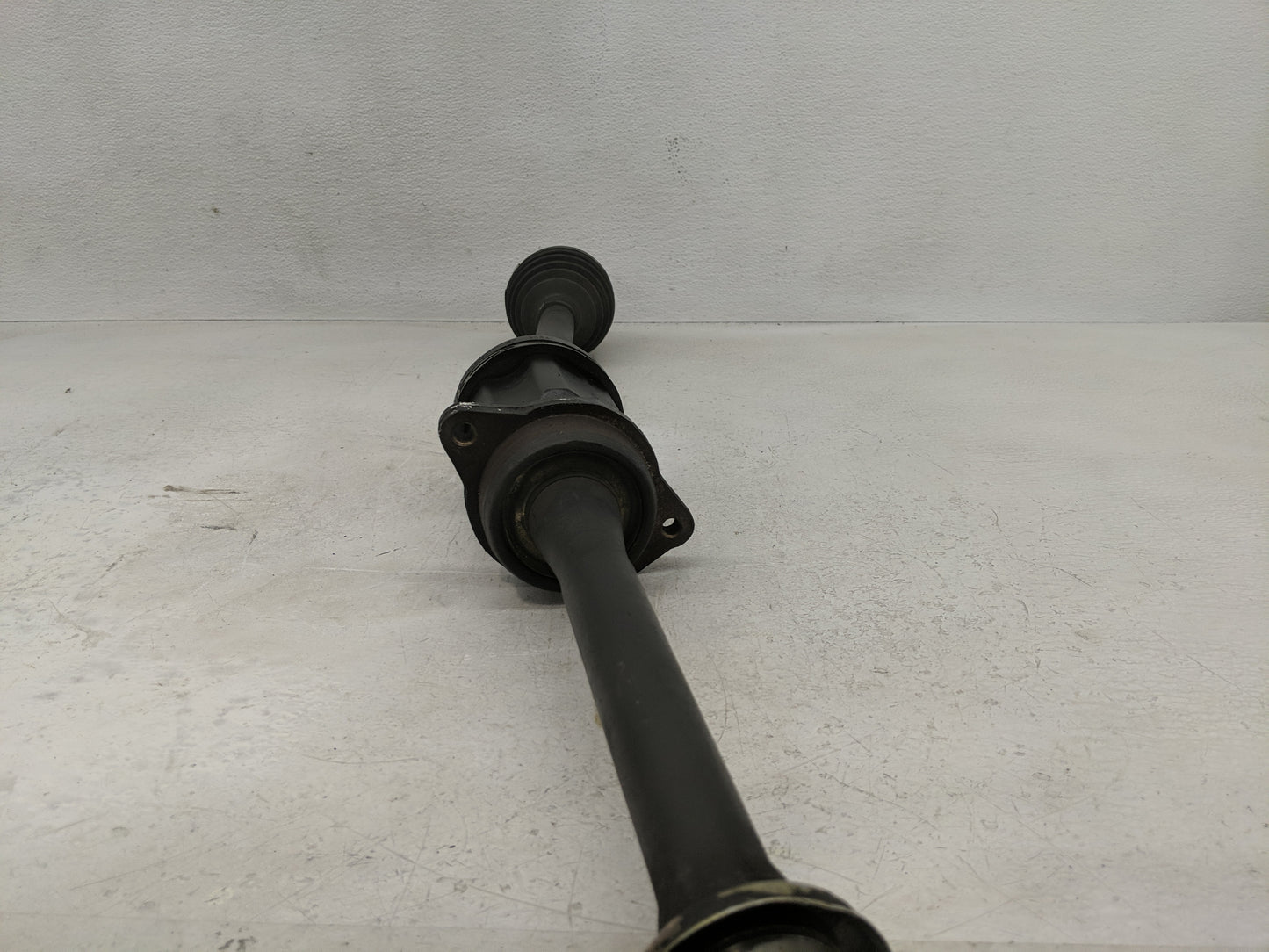 2001-2005 Toyota Rav4 Axle Shaft Front Driver Cv C/v - Oemusedautoparts1.com