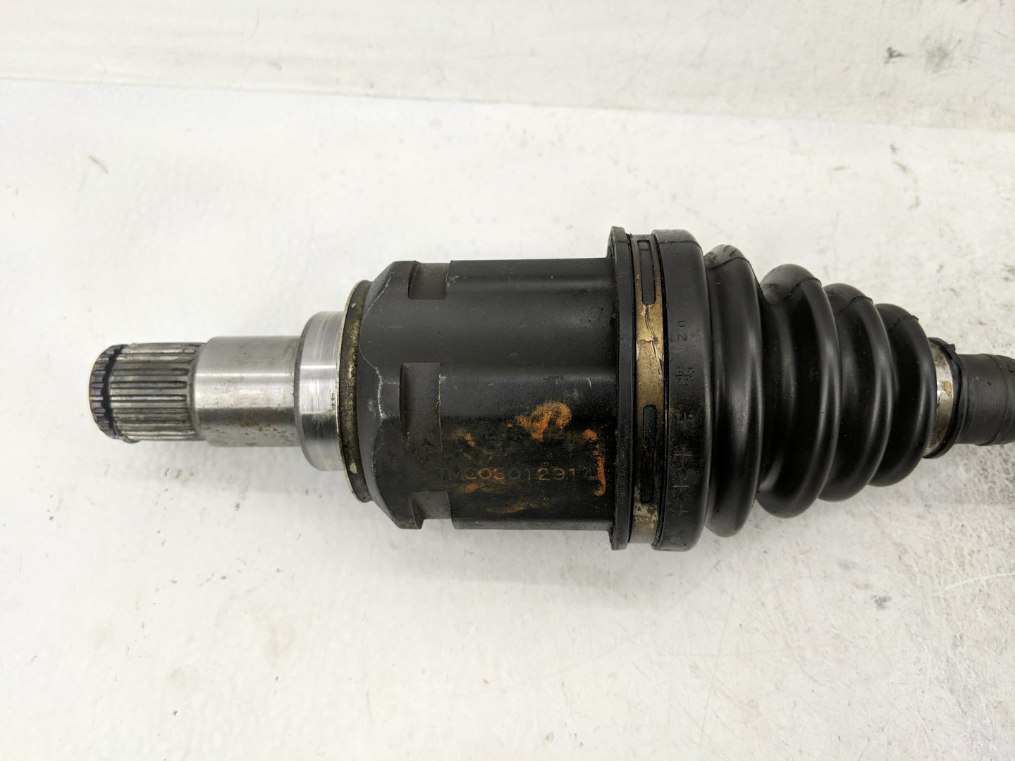 2001-2005 Toyota Rav4 Axle Shaft Front Driver Cv C/v - Oemusedautoparts1.com