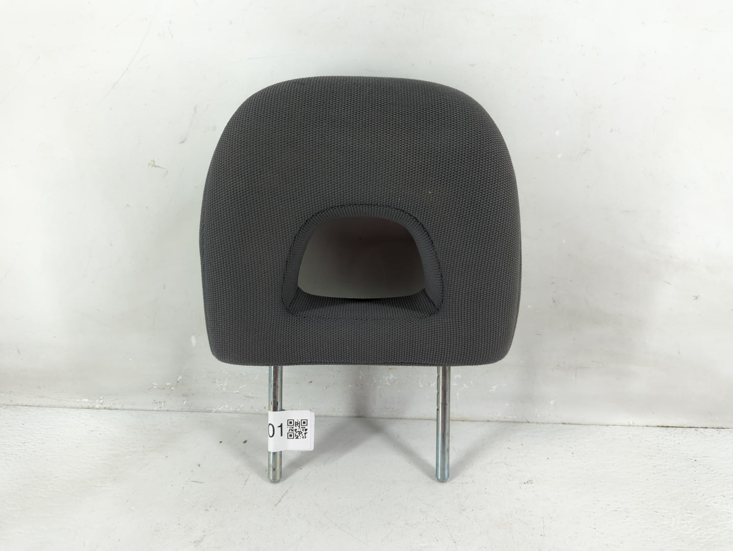 2003 Toyota Rav4 Headrest Head Rest Front Driver Passenger Seat Fits OEM Used Auto Parts - Oemusedautoparts1.com