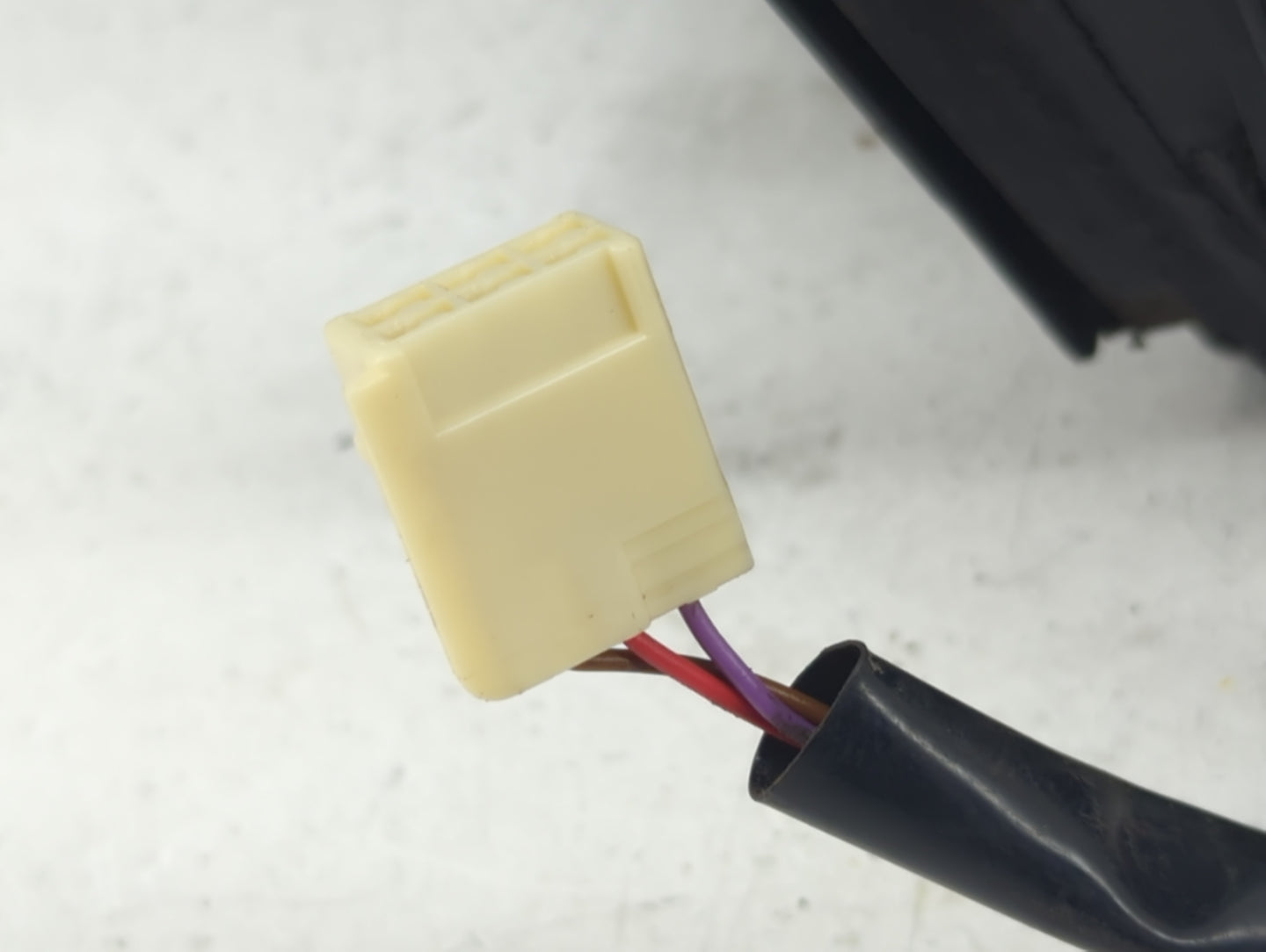 2001-2003 Toyota Rav4 Side Mirror Replacement Driver Left View Door Mirror P/N:E4012153 Fits Fits 2001 2002 2003 OEM Used Au