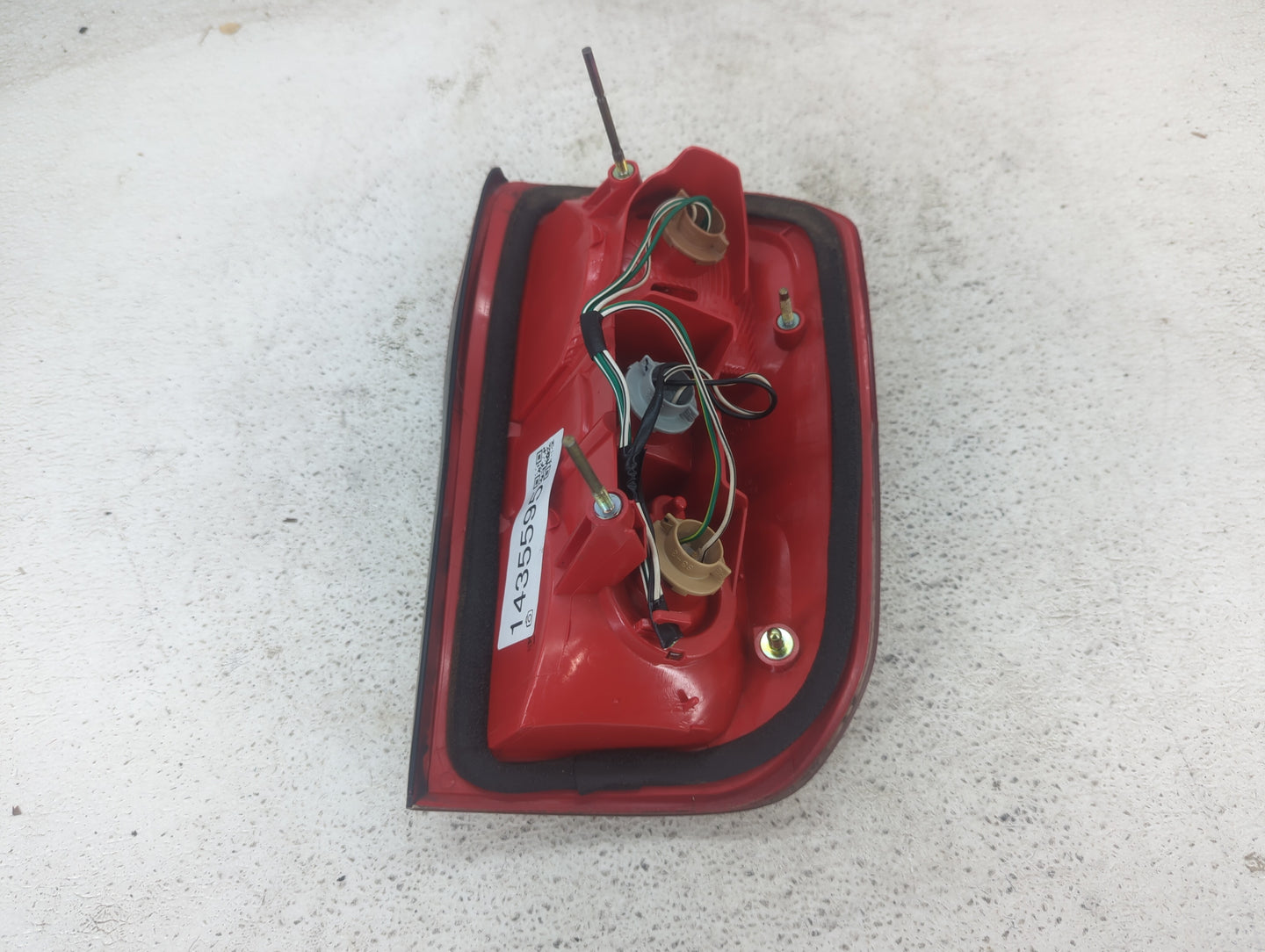 2001-2003 Toyota Rav4 Tail Light Assembly Driver Left OEM Fits Fits 2001 2002 2003 OEM Used Auto Parts - Oemusedautoparts1.c
