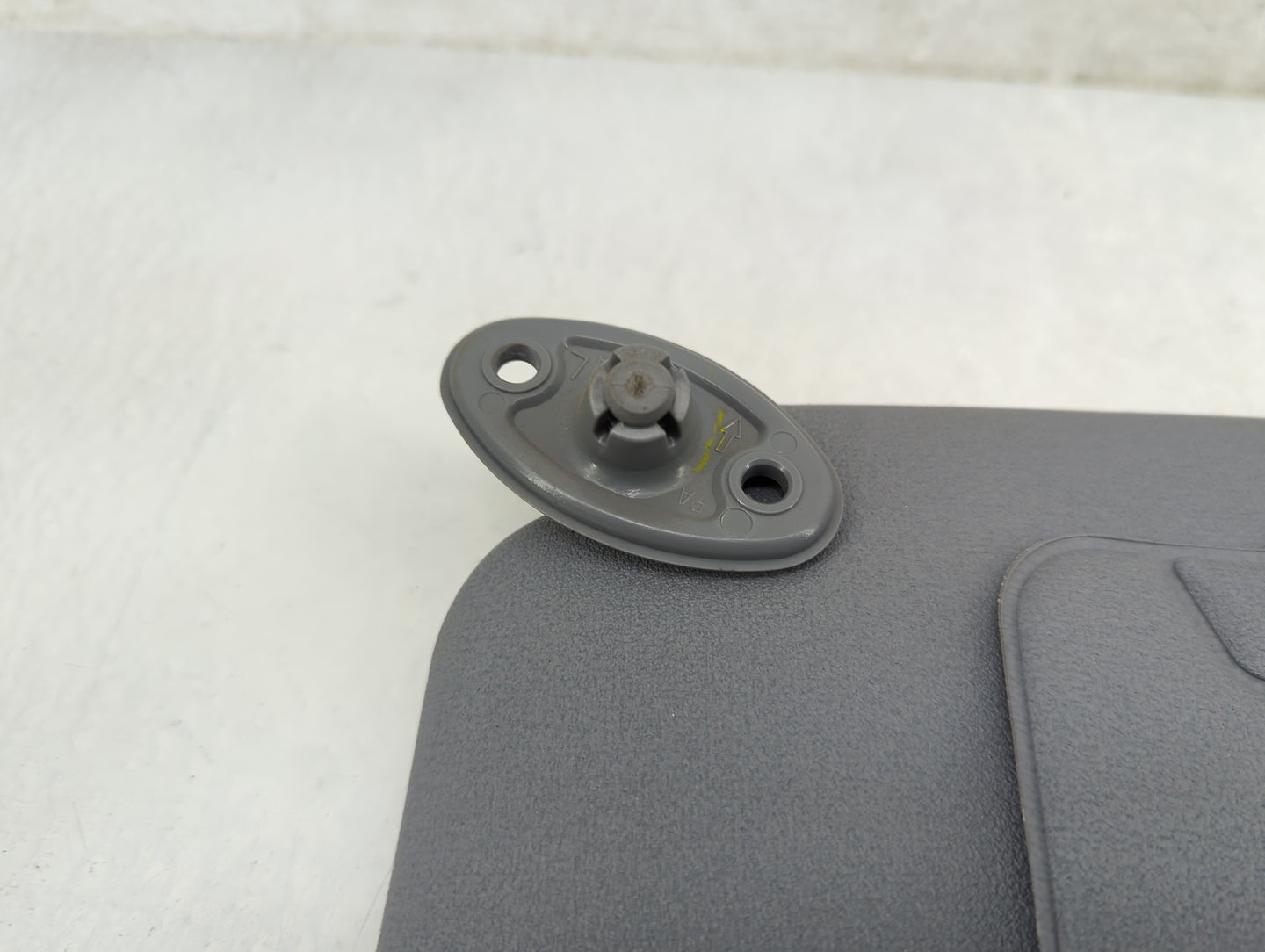 2001-2003 Toyota Rav4 Sun Visor Shade Replacement Driver Left Mirror Fits Fits 2001 2002 2003 OEM Used Auto Parts - Oemuseda