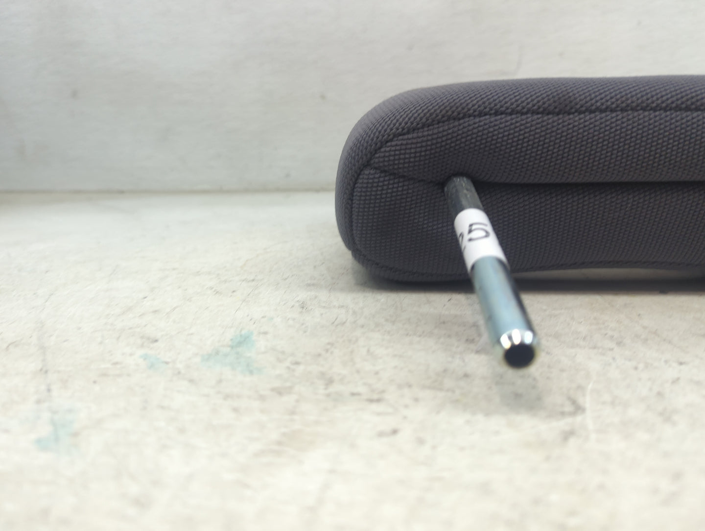 2003 Toyota Rav4 Headrest Head Rest Rear Seat Fits OEM Used Auto Parts - Oemusedautoparts1.com