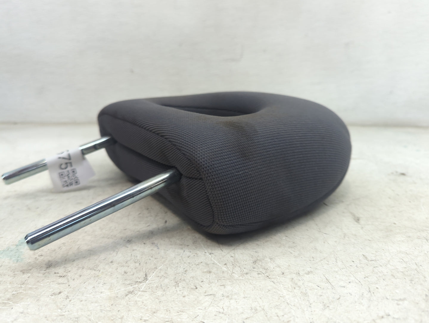 2003 Toyota Rav4 Headrest Head Rest Rear Seat Fits OEM Used Auto Parts - Oemusedautoparts1.com