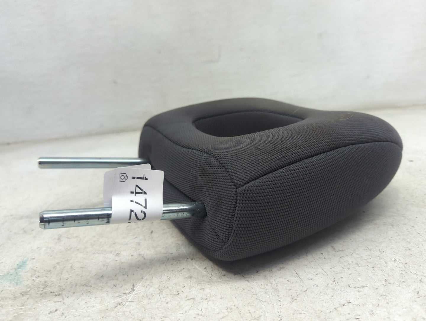 2003 Toyota Rav4 Headrest Head Rest Rear Seat Fits OEM Used Auto Parts - Oemusedautoparts1.com