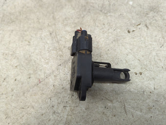 compare product 2001-2005 Toyota Rav4 Mass Air Flow Meter Maf 1487922