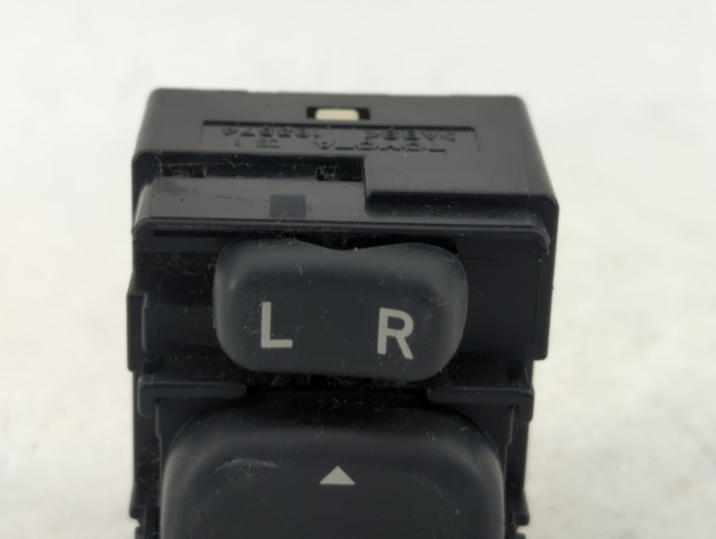 2001-2003 Toyota Rav4 Master Power Window Switch Replacement Driver Side Left P/N:183574 Fits Fits 2001 2002 2003 OEM Used A