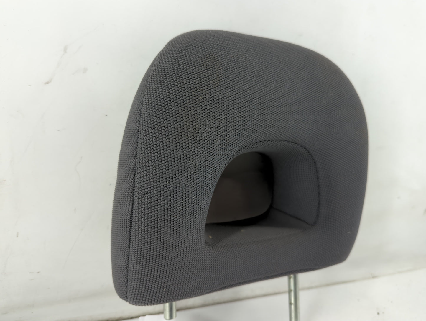 2001-2003 Toyota Rav4 Headrest Head Rest Rear Seat Fits Fits 2001 2002 2003 OEM Used Auto Parts - Oemusedautoparts1.com