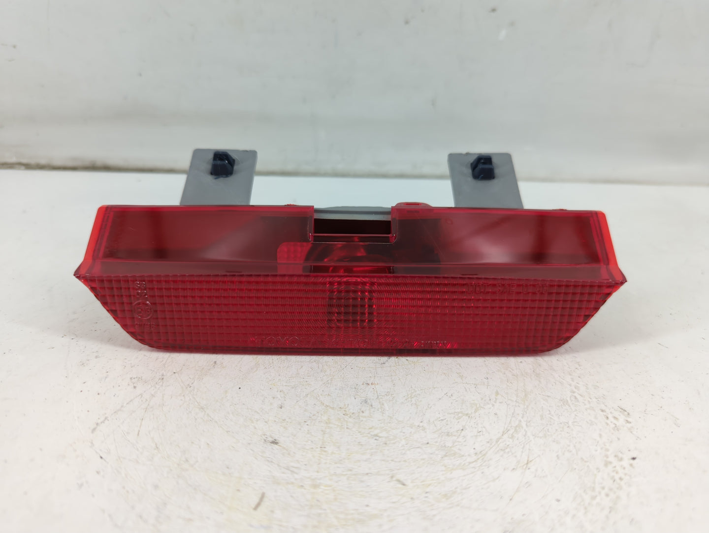 2003 Toyota Rav4 Third Brake Light Tail Light Fits OEM Used Auto Parts - Oemusedautoparts1.com