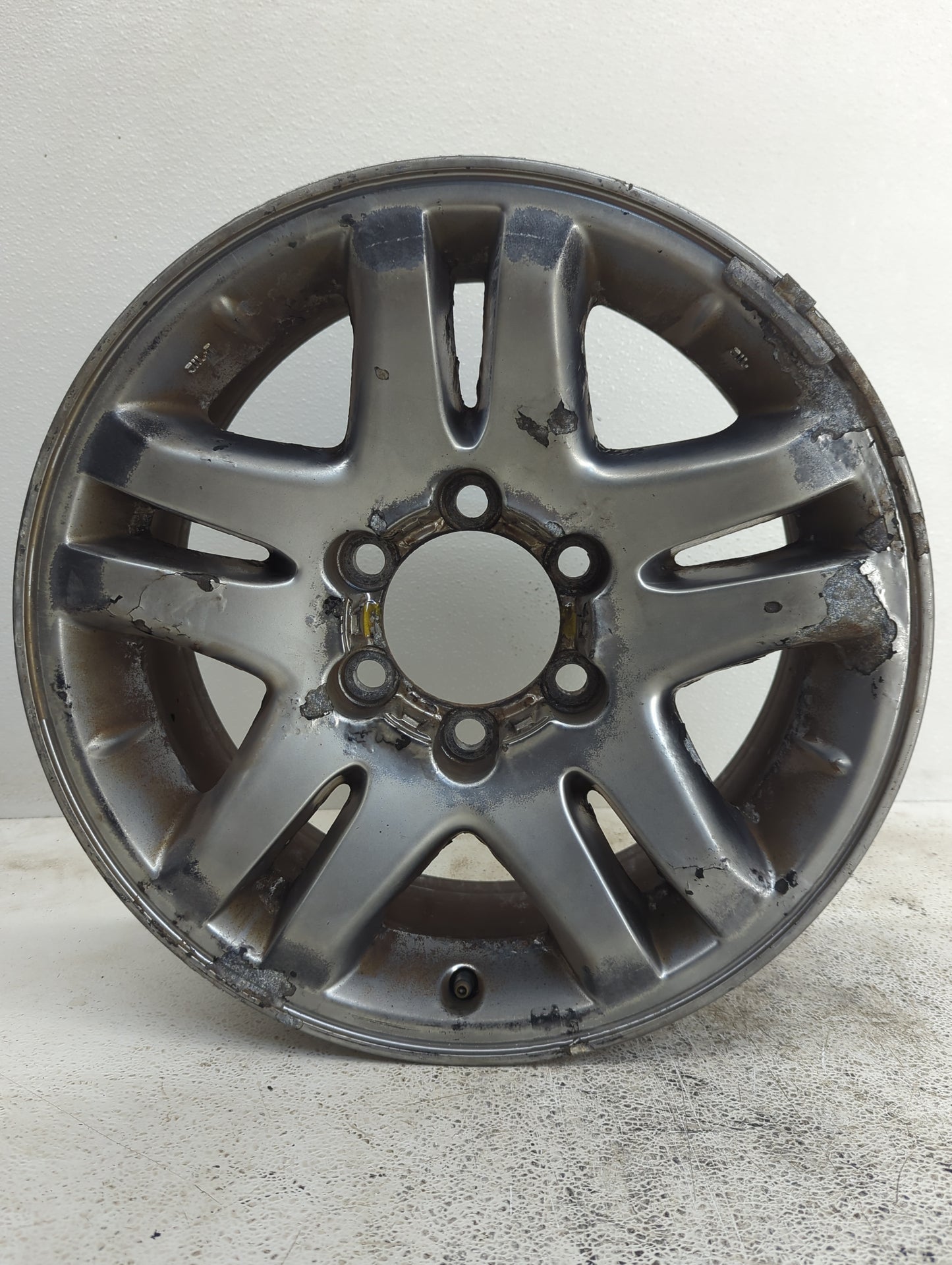2003-2007 Toyota Sequoia Oem Wheel Rim - Oemusedautoparts1.com