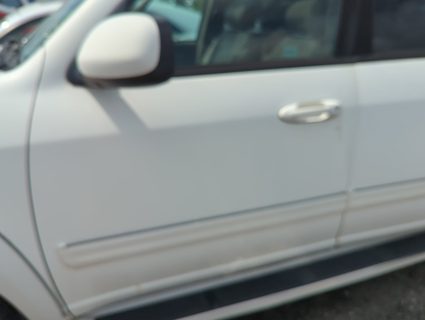 2001-2007 Toyota Sequoia Driver Front Door Oem - Oemusedautoparts1.com