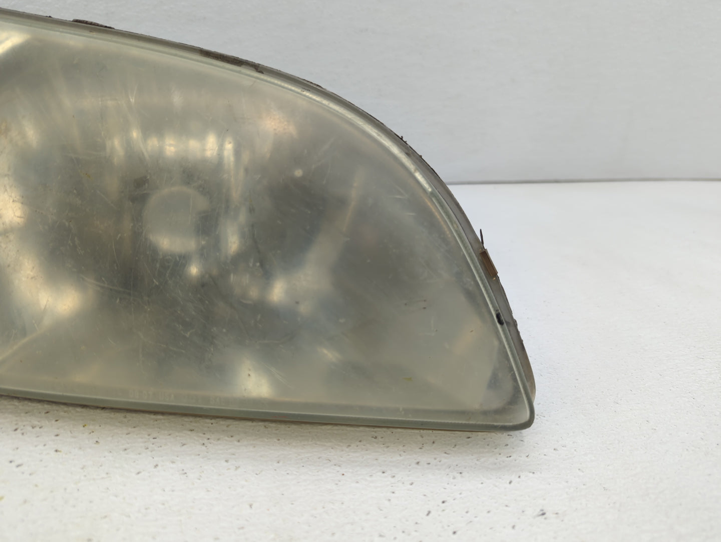 2003 Toyota Sequoia Passenger Right Oem Head Light Headlight Lamp - Oemusedautoparts1.com