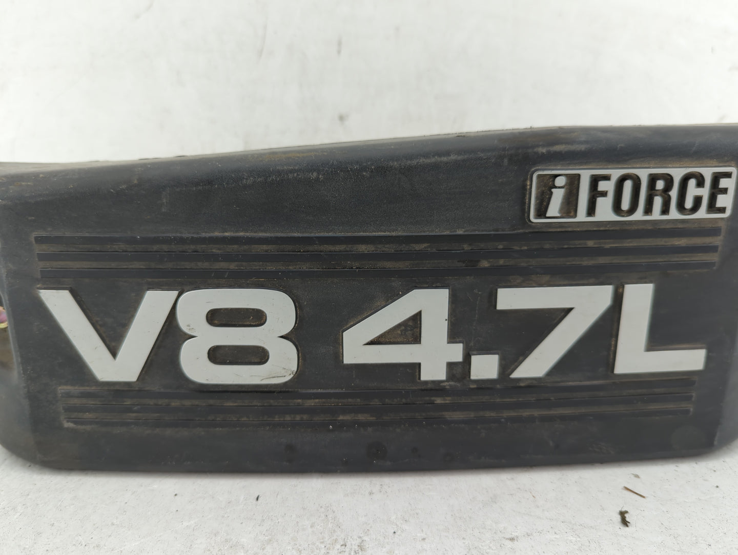 2003 Toyota Sequoia Engine Cover - Oemusedautoparts1.com