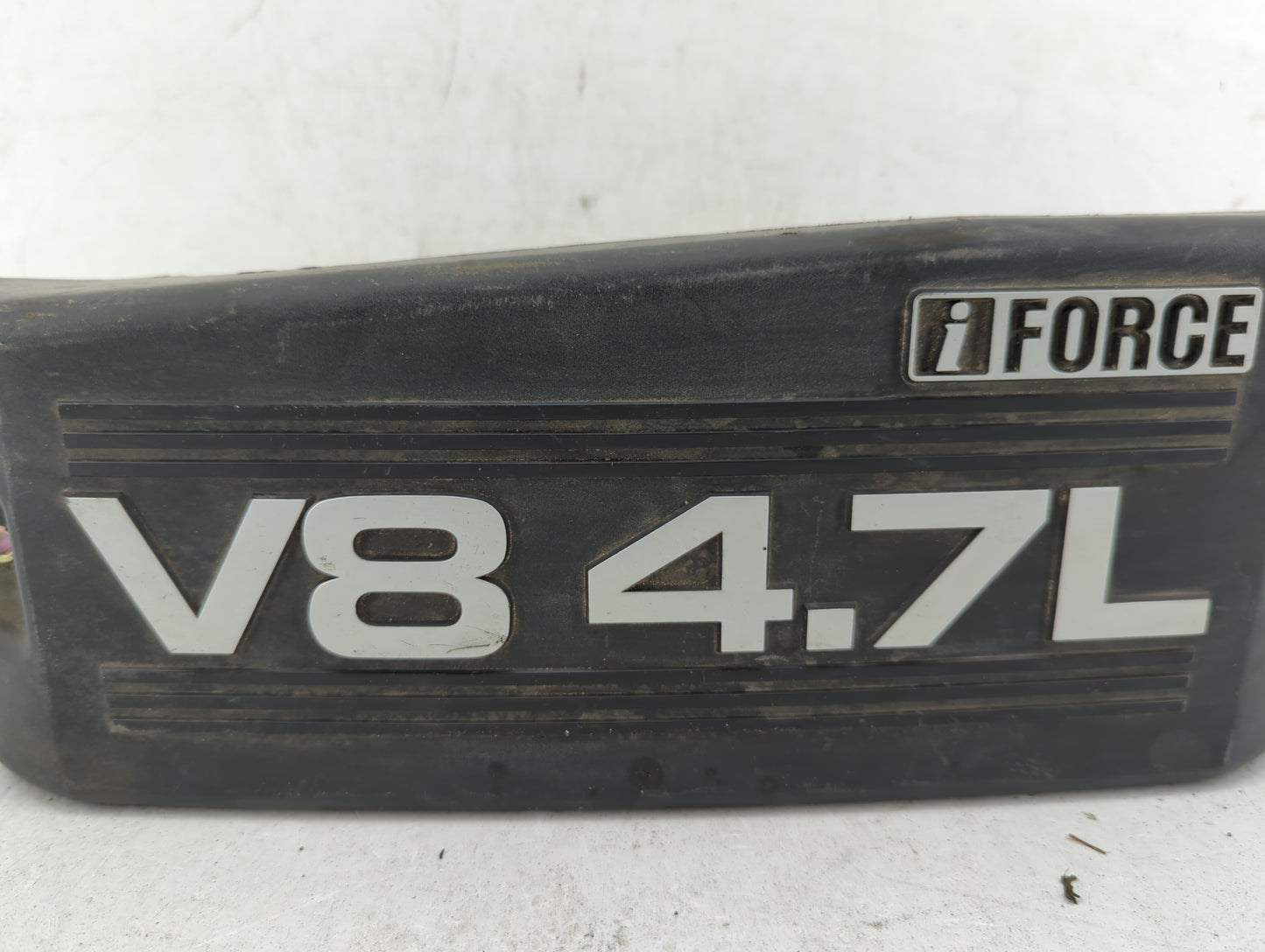 2003 Toyota Sequoia Engine Cover - Oemusedautoparts1.com