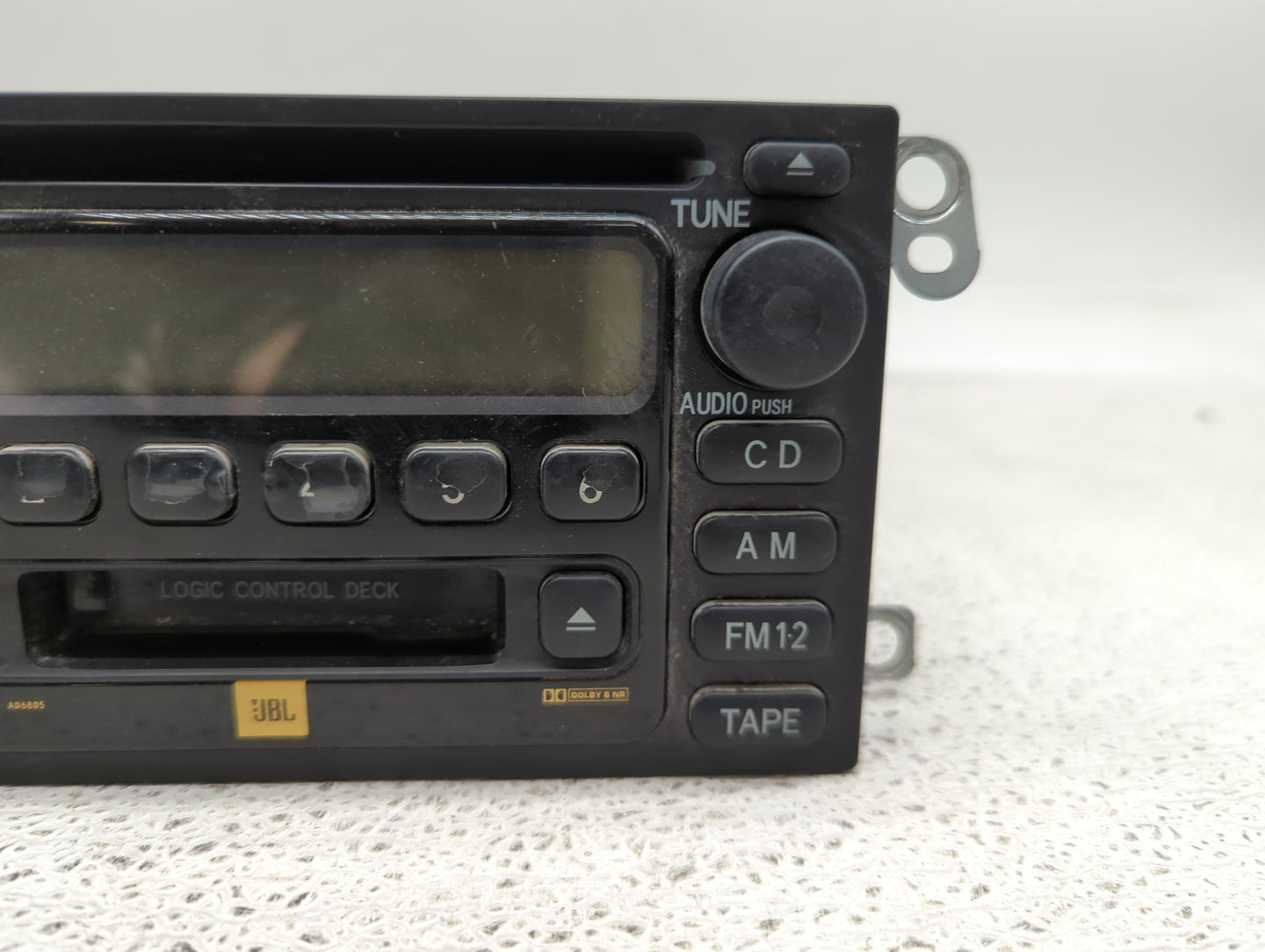 2001-2003 Toyota Sienna Radio AM FM Cd Player Receiver Replacement P/N:86120-08120 AD6805 Fits Fits 2001 2002 2003 OEM Used 