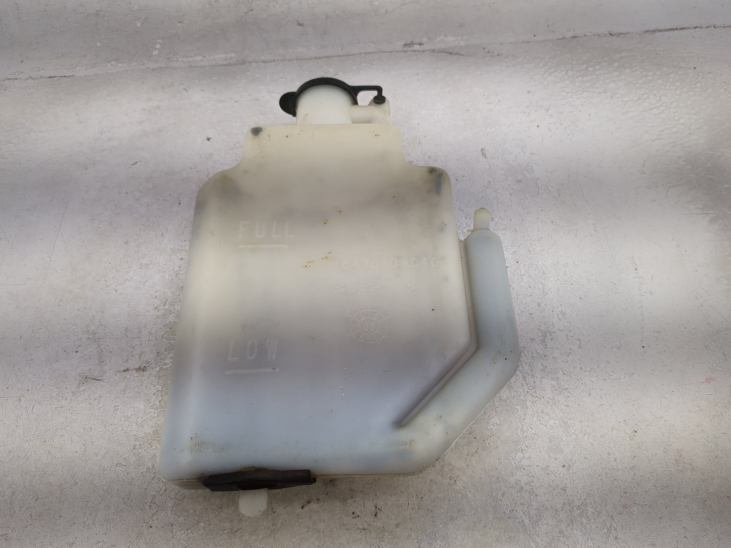 1998-2003 Toyota Sienna Radiator Coolant Overflow Expansion Tank Bottle 1494327 - Oemusedautoparts1.com