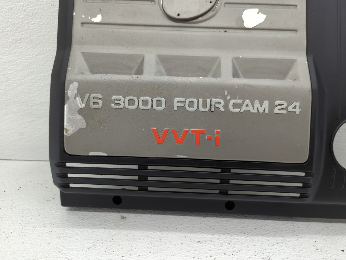 2003 Toyota Sienna Engine Cover - Oemusedautoparts1.com