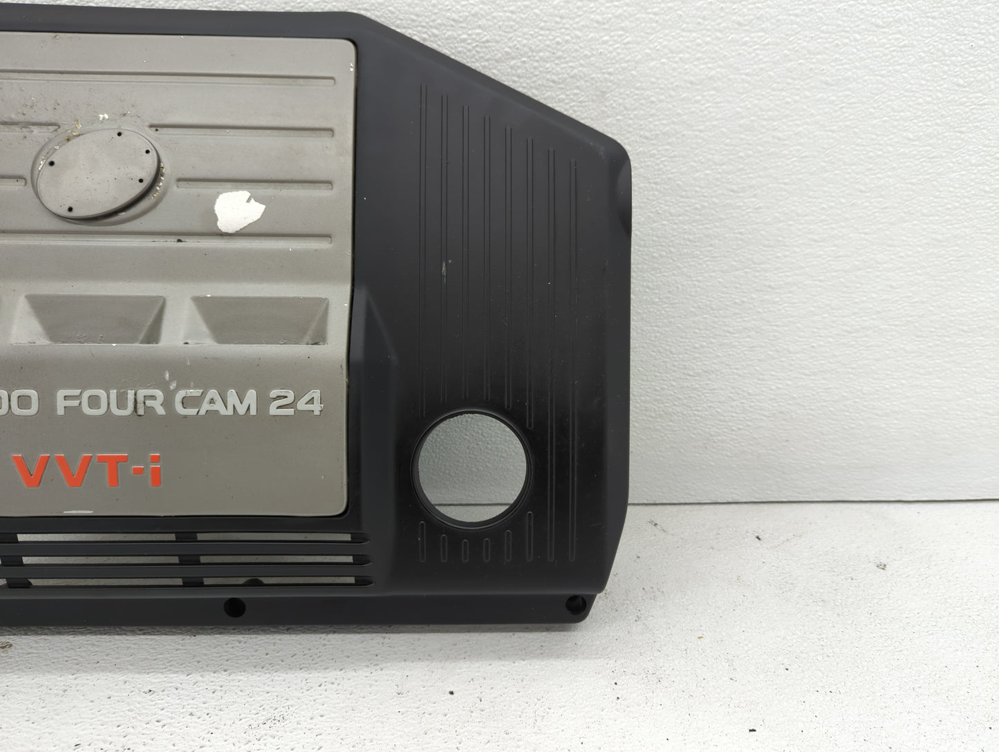 2003 Toyota Sienna Engine Cover - Oemusedautoparts1.com