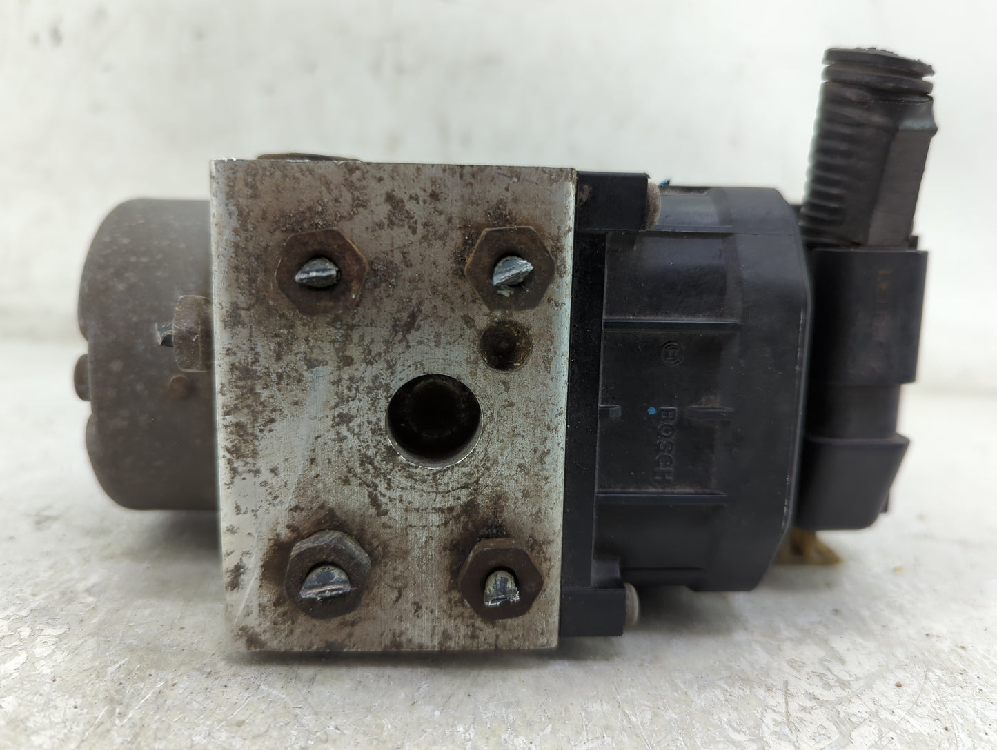 2003 Toyota Solara ABS Pump Control Module Replacement P/N:409 283 021 26 8 0 130 108 084 Fits OEM Used Auto Parts - Oemused
