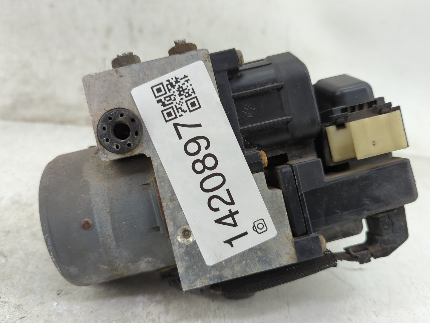 2003 Toyota Solara ABS Pump Control Module Replacement P/N:409 283 021 26 8 0 130 108 084 Fits OEM Used Auto Parts - Oemused