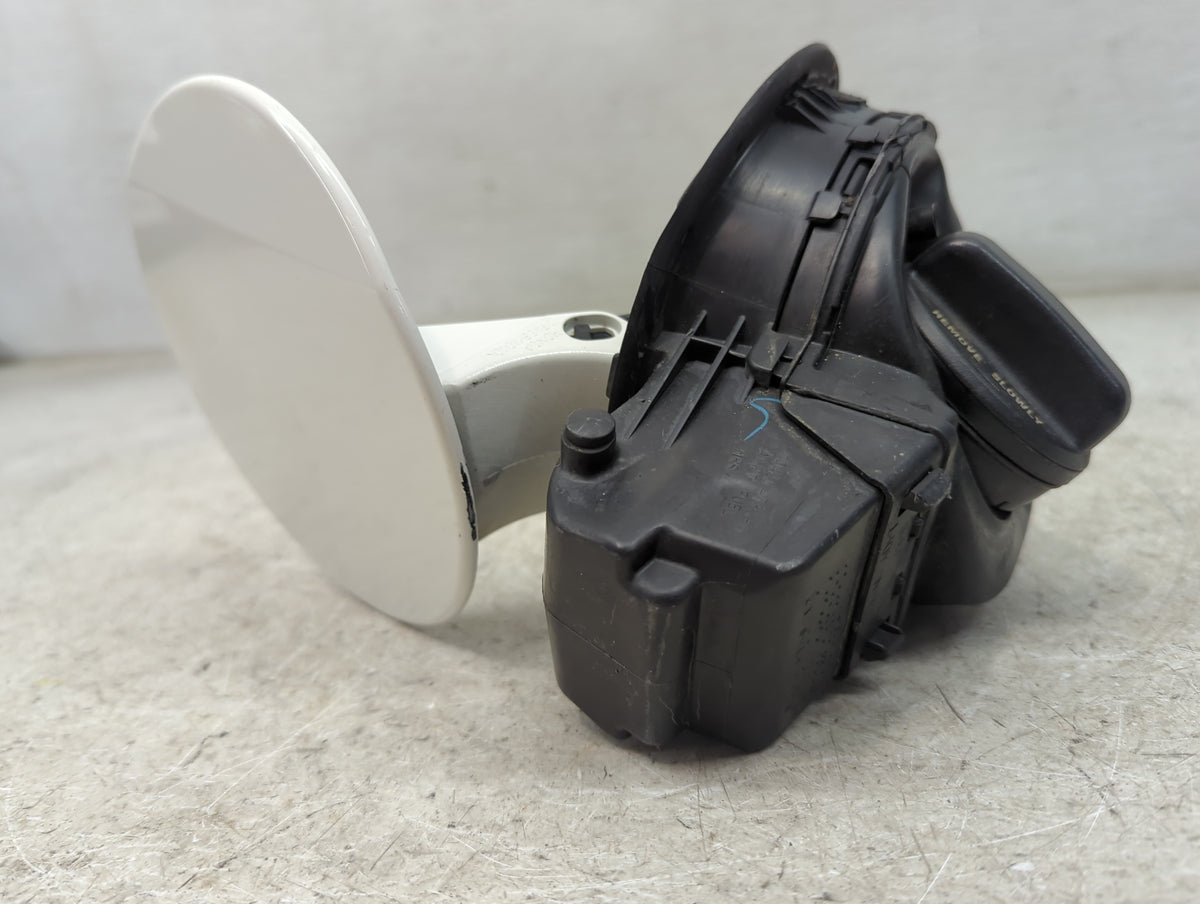 2003 Toyota Solara Fuel Tank Door Lid Gas Tank White - Oemusedautoparts1.com