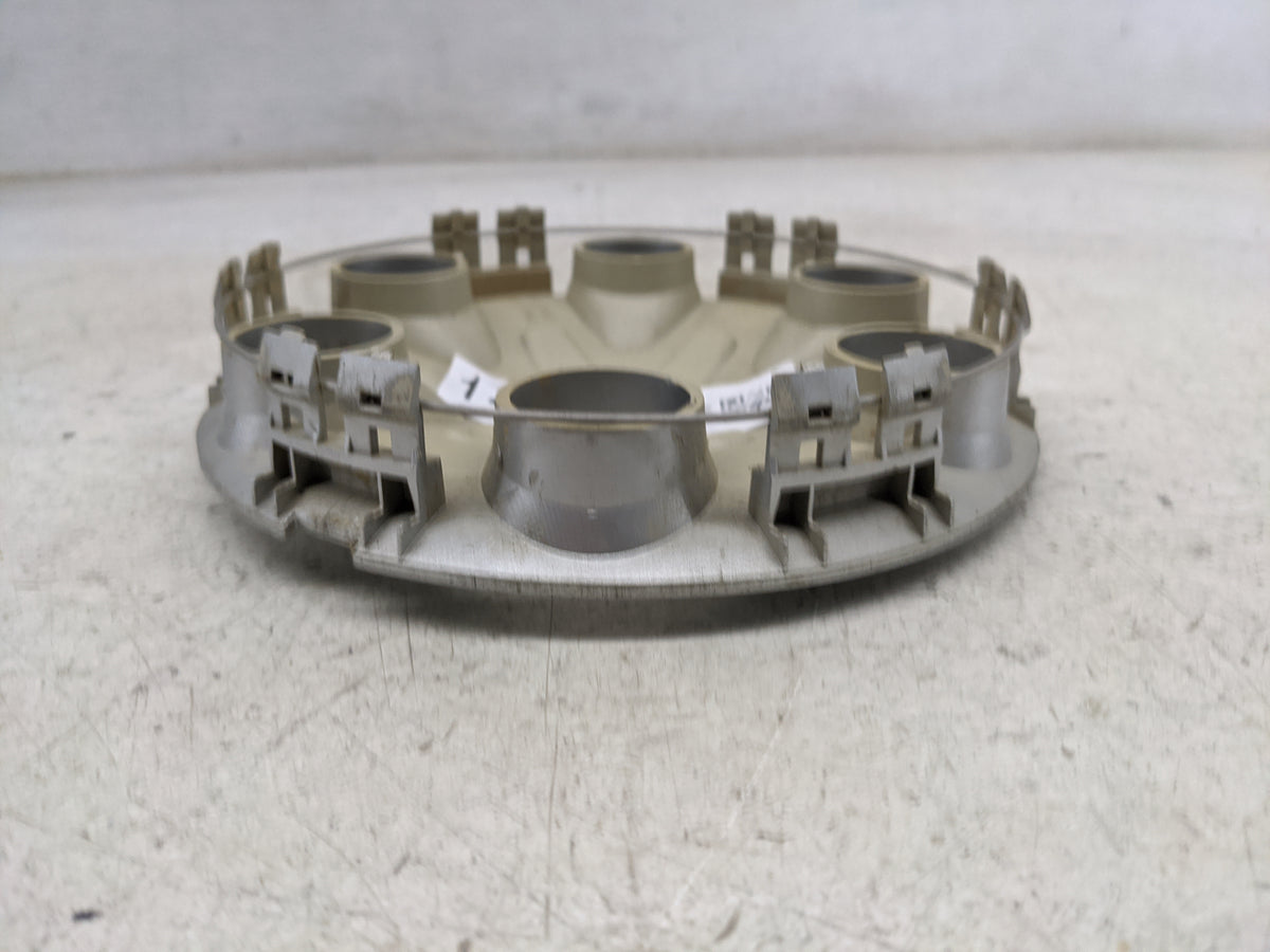 2003 Toyota Tundra Center Cap Oem Silver - Oemusedautoparts1.com