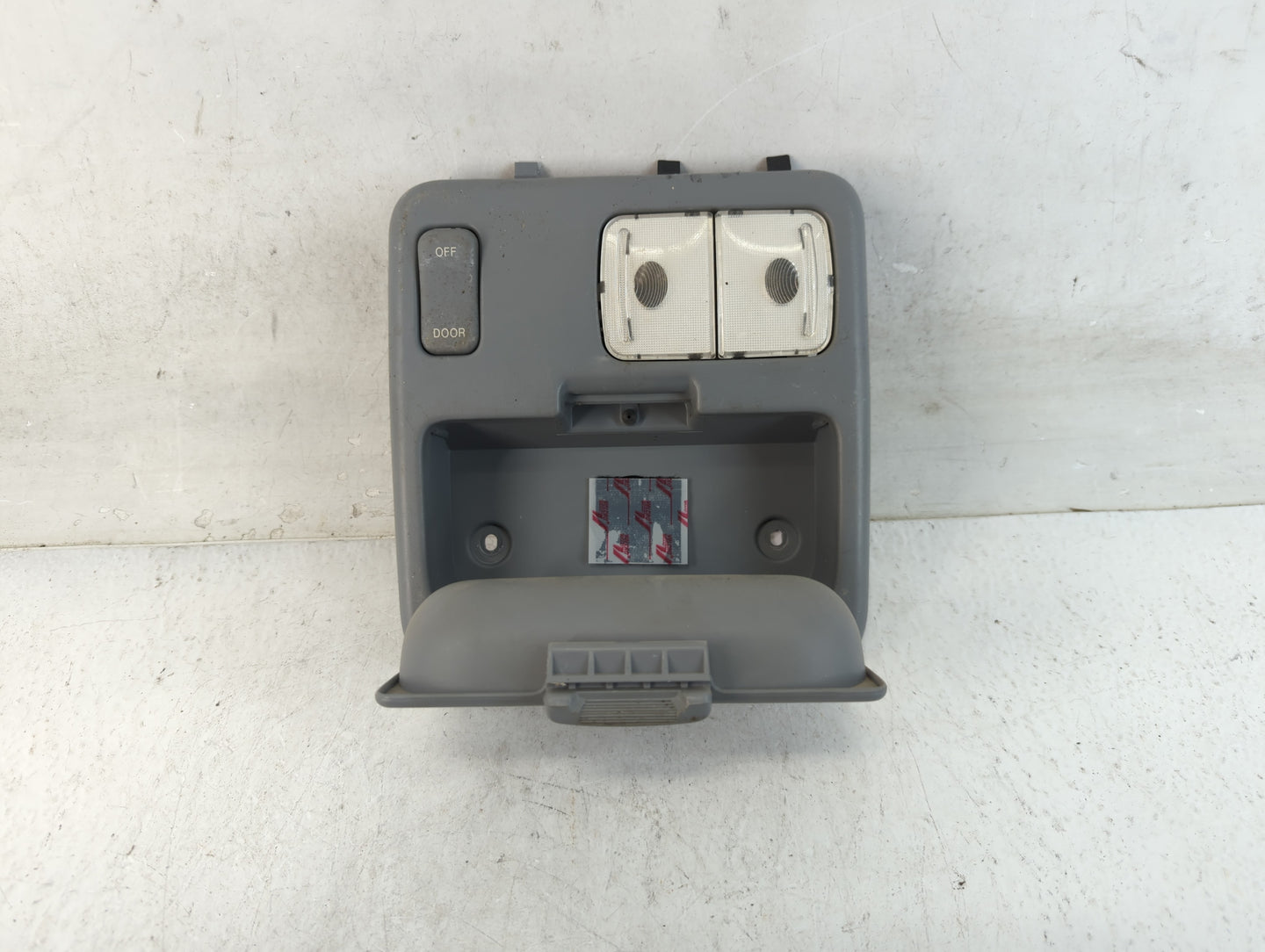 2000-2006 Toyota Tundra Overhead Roof Console - Oemusedautoparts1.com