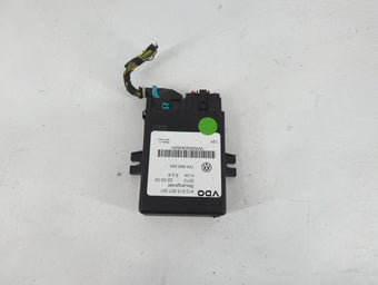 compare product 2003 Volkswagen Beetle 1233876