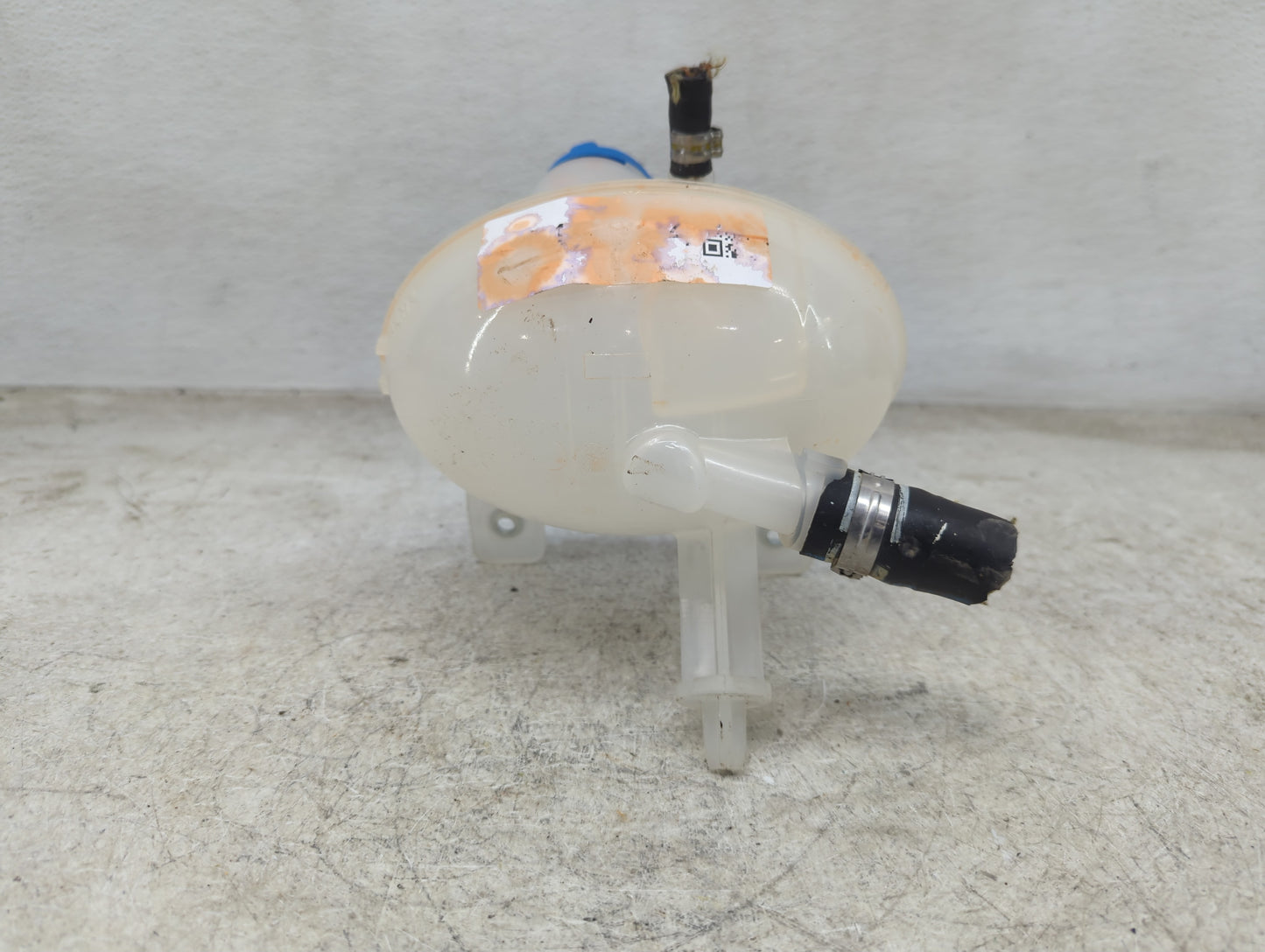 2000 Volkswagen Beetle Radiator Coolant Overflow Expansion Tank Bottle 1449224 - Oemusedautoparts1.com