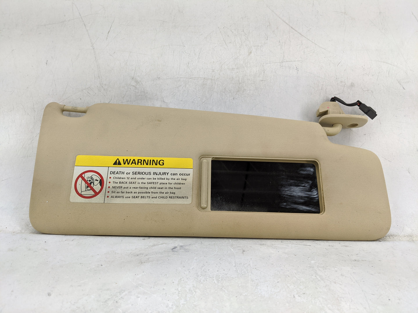 2003-2010 Volkswagen Beetle Sun Visor Shade Replacement Passenger Right Mirror Fits Fits 2003 2004 2005 2006 2007 2008 2009 