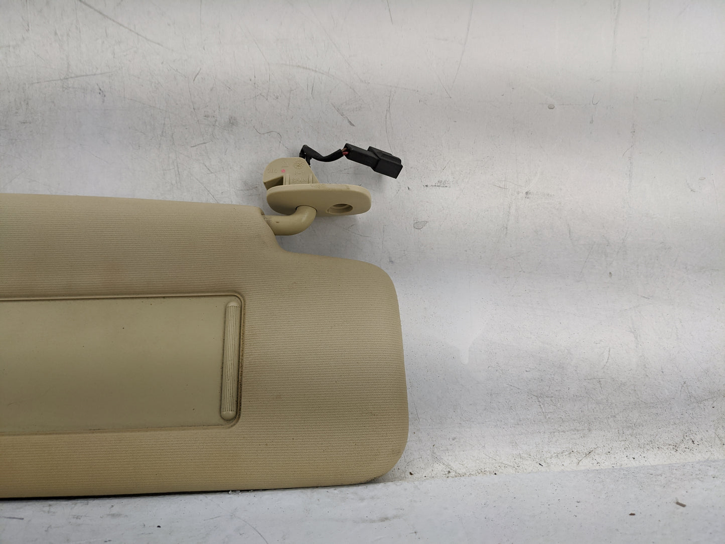 2003-2010 Volkswagen Beetle Sun Visor Shade Replacement Passenger Right Mirror Fits Fits 2003 2004 2005 2006 2007 2008 2009 