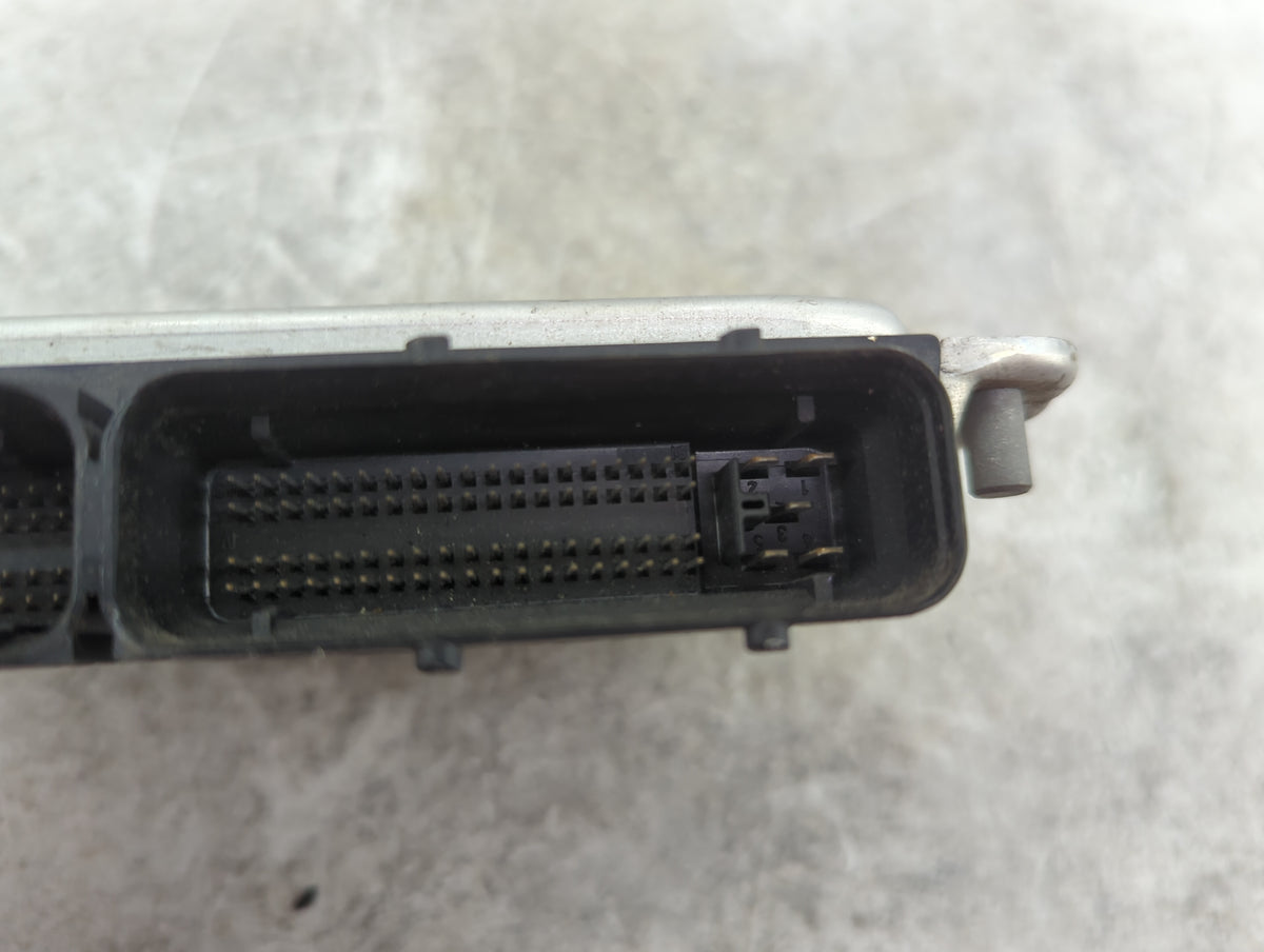 2003 Volkswagen Beetle PCM Engine Control Computer ECU ECM PCU OEM P/N:06A906032KC 0261207764 OEM Used Auto Parts - Oemuseda