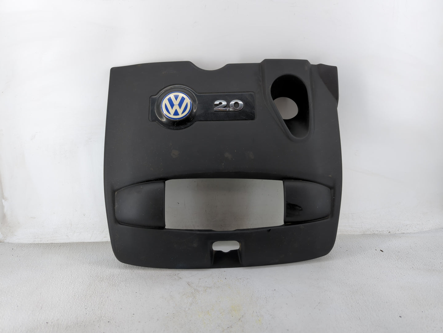 2003 Volkswagen Beetle Engine Cover - Oemusedautoparts1.com