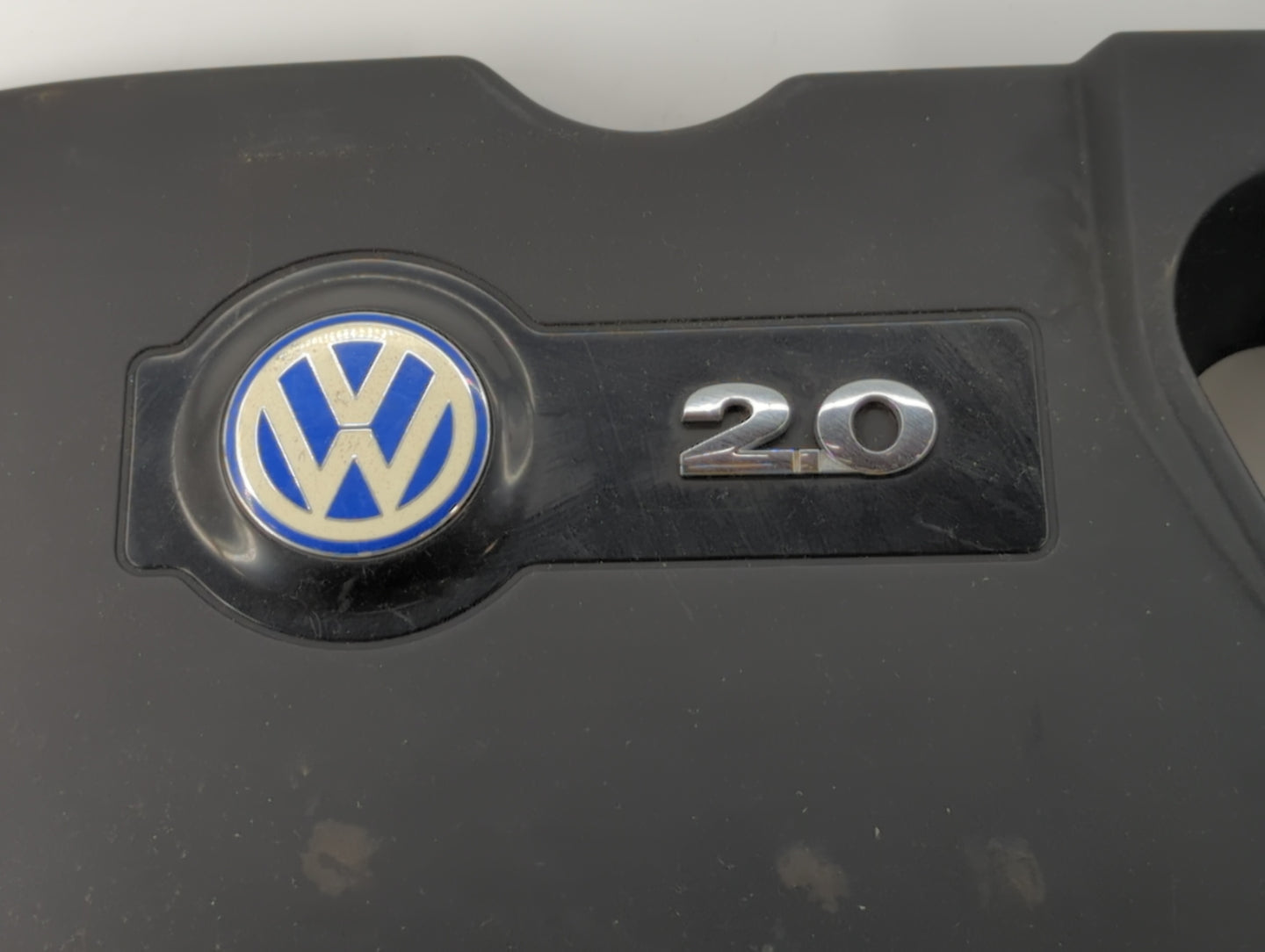 2003 Volkswagen Beetle Engine Cover - Oemusedautoparts1.com