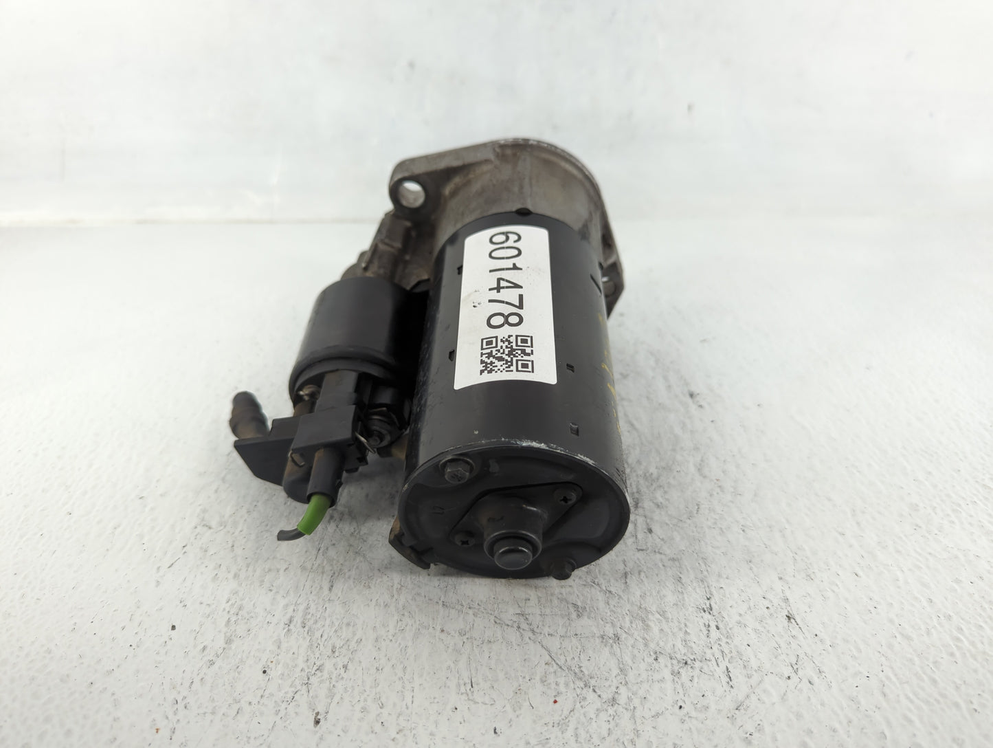 2002-2005 Volkswagen Beetle Car Starter Motor Solenoid OEM P/N:0 001 122 035 Fits Fits 2000 2002 2003 2004 2005 2006 OEM Use