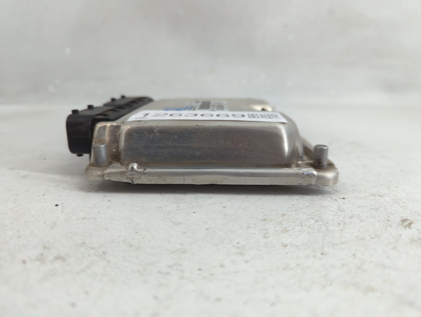 2003 Volkswagen Golf PCM Engine Control Computer ECU ECM PCU OEM P/N:06A 906 032 MD Fits Fits 2004 OEM Used Auto Parts - Oem