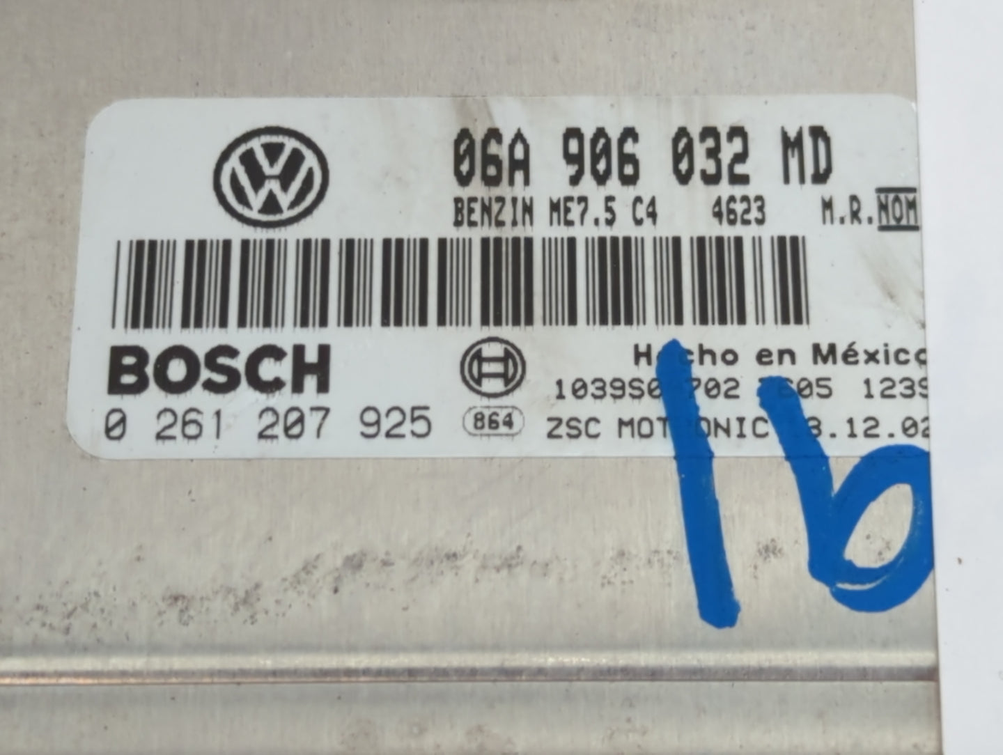 2003 Volkswagen Golf PCM Engine Control Computer ECU ECM PCU OEM P/N:06A 906 032 MD Fits Fits 2004 OEM Used Auto Parts - Oem