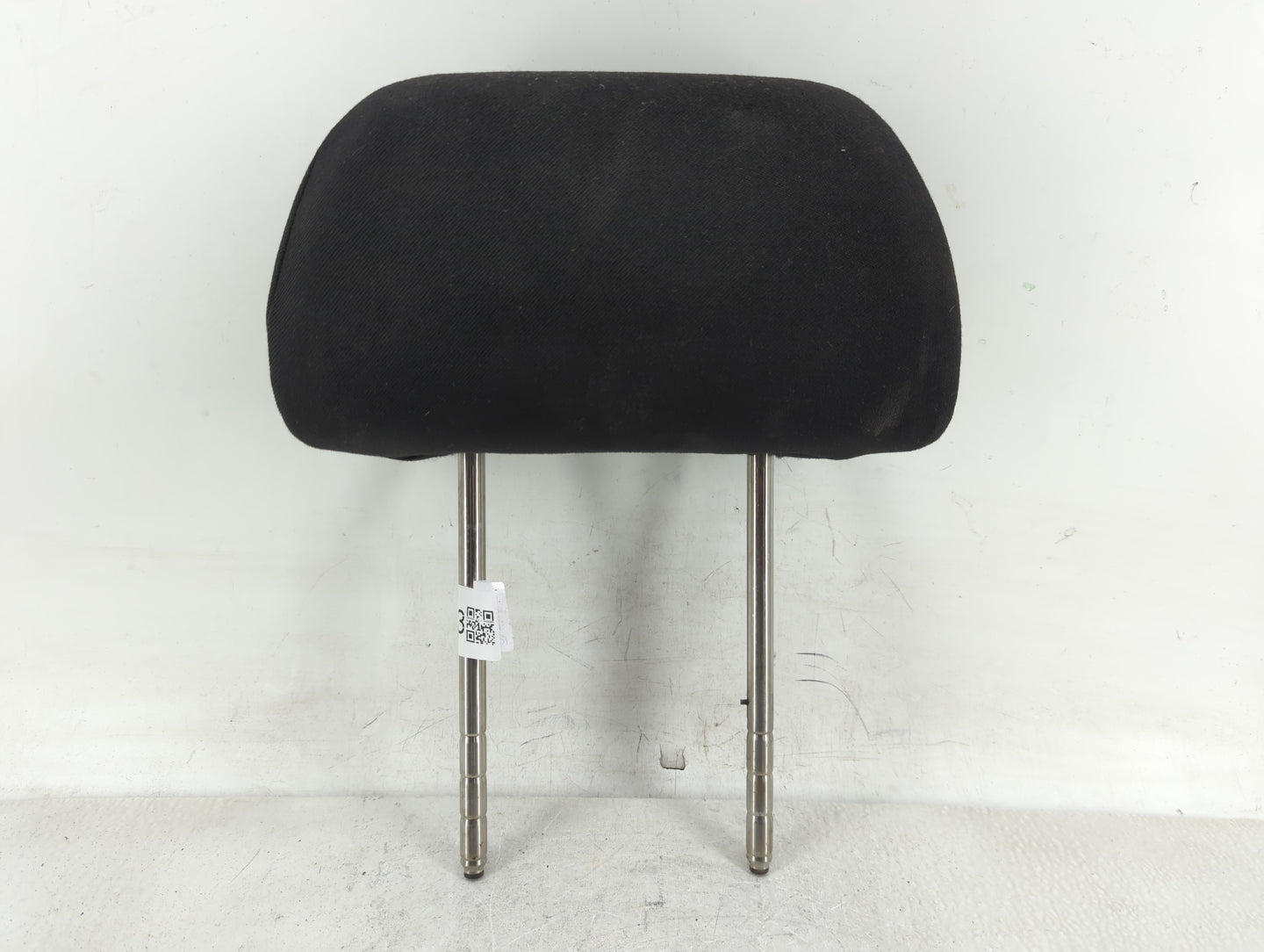 2000-2007 Volkswagen Golf Headrest Head Rest Rear Center Seat Fits Fits 2000 2001 2002 2003 2004 2005 2006 2007 OEM Used Aut