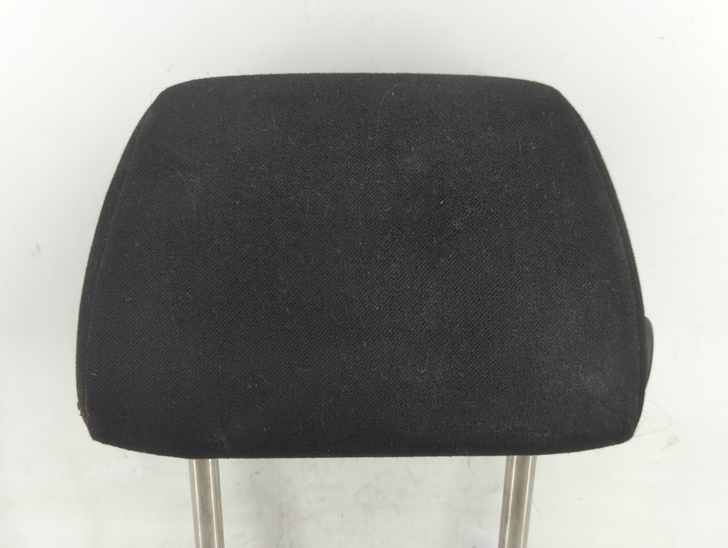 2000-2007 Volkswagen Golf Headrest Head Rest Rear Center Seat Fits Fits 2000 2001 2002 2003 2004 2005 2006 2007 OEM Used Aut