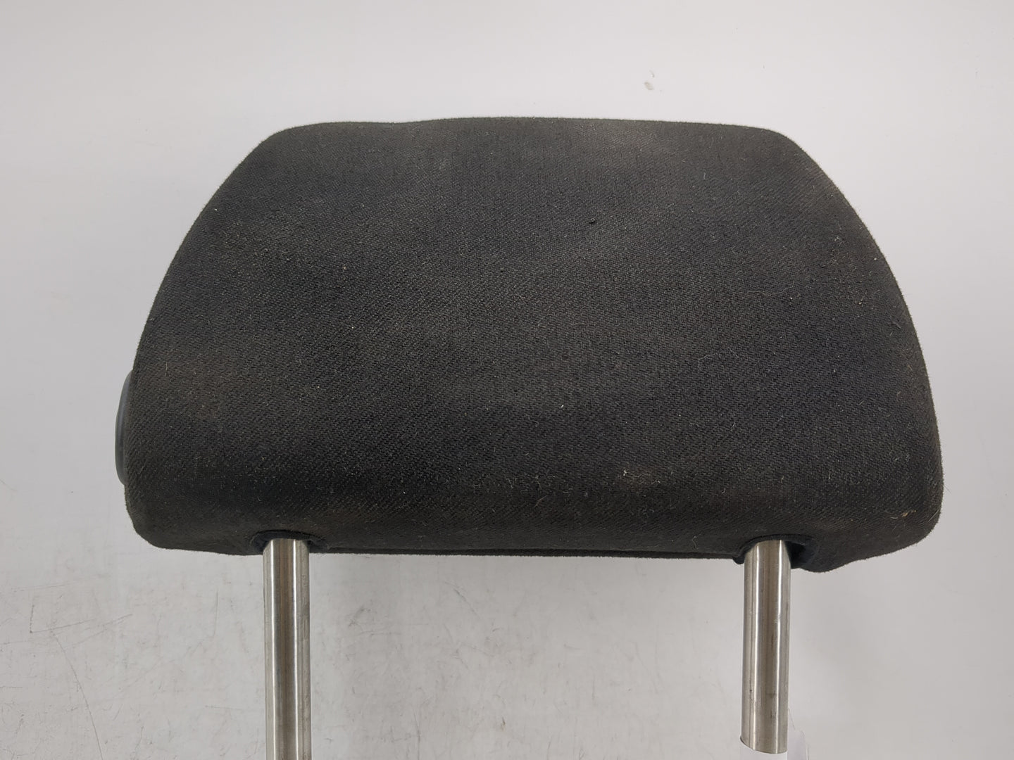 2000-2007 Volkswagen Golf Headrest Head Rest Front Driver Passenger Seat Fits Fits 2000 2001 2002 2003 2004 2005 2006 2007 O