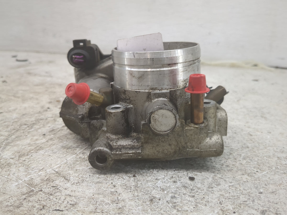 2000-2007 Volkswagen Golf Throttle Body P/N:06A 133 062 D 0 280 750 061 Fits Fits 2000 2001 2002 2003 2004 2005 2006 2007 OE
