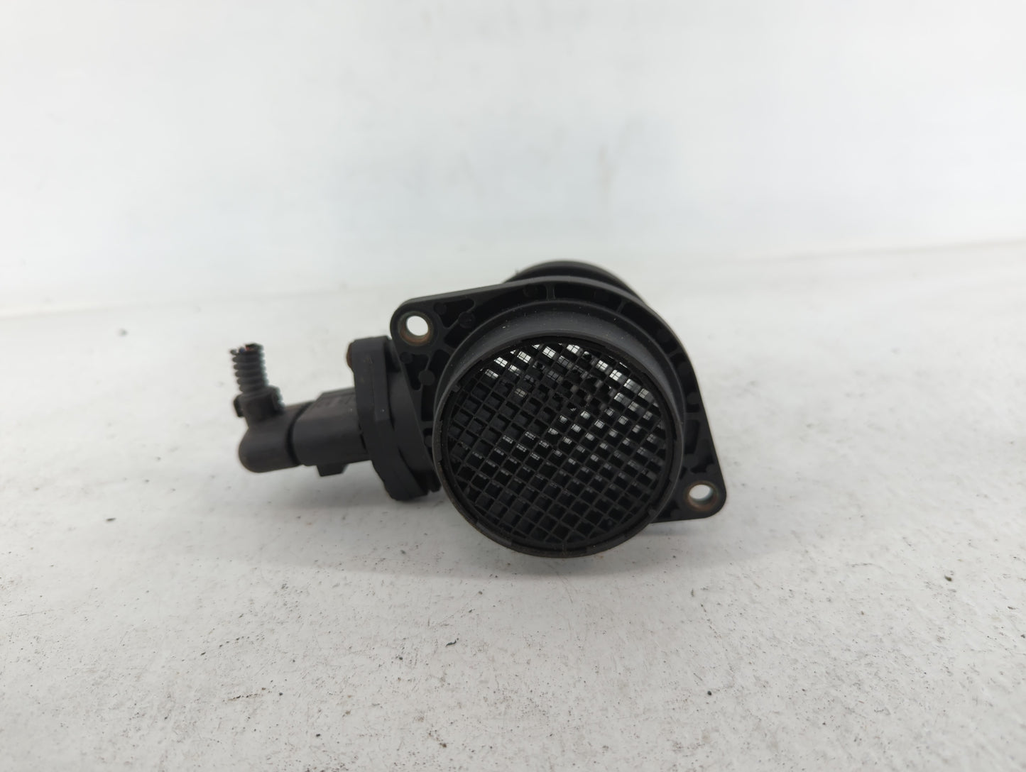 2000-2007 Volkswagen Golf Mass Air Flow Meter Maf - Oemusedautoparts1.com