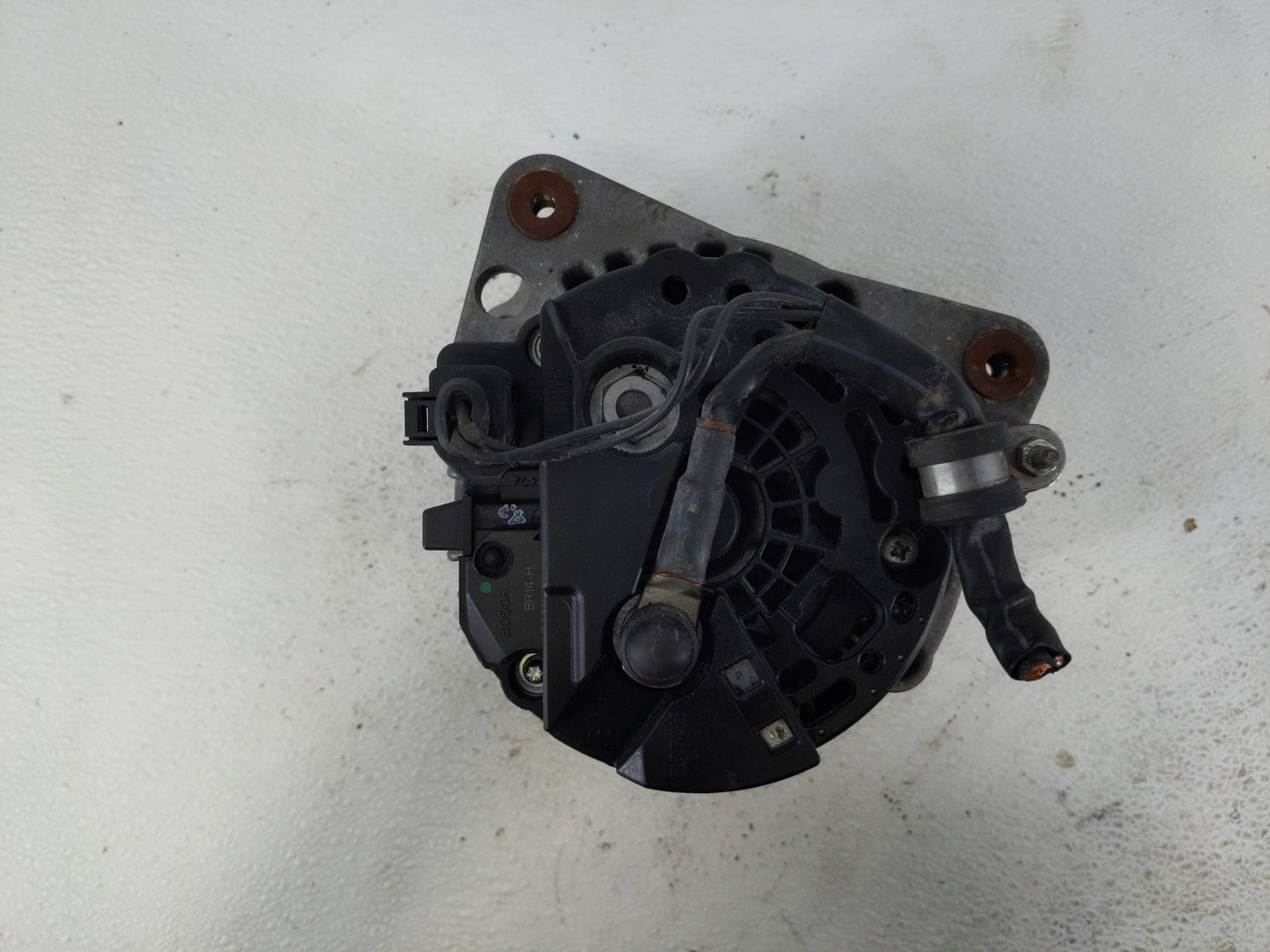 1999-2011 Volkswagen Jetta Alternator Replacement Generator Charging Assembly Engine OEM Fits OEM Used Auto Parts - Oemuseda