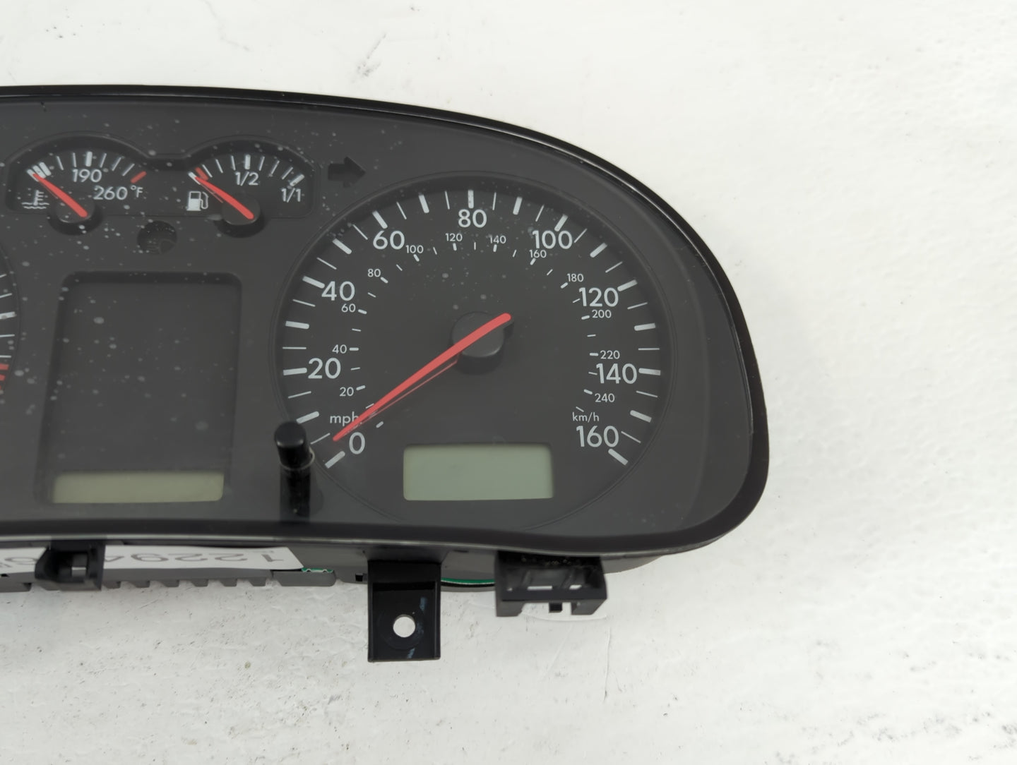 2003 Volkswagen Jetta Instrument Cluster Speedometer Gauges P/N:VD0 1 911 221 382B Miles: Fits OEM Used Auto Parts - Oemused