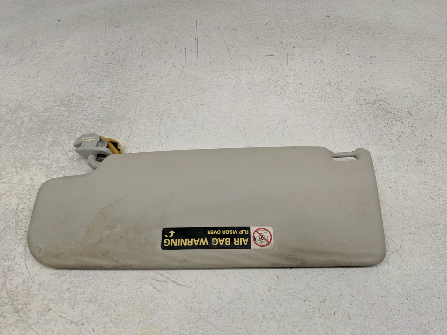 2000-2006 Volkswagen Jetta Sun Visor Shade Replacement Passenger Right Mirror Fits OEM Used Auto Parts - Oemusedautoparts1.c
