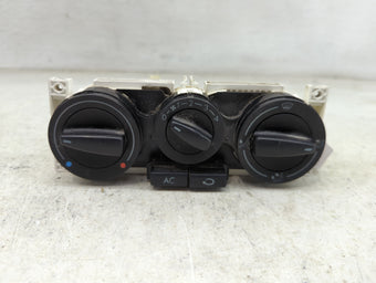 compare product 2003 Volkswagen Jetta Climate Control Module Temperature AC/Heater Replacement P/N:1J0820045F Fits OEM Used Auto Parts