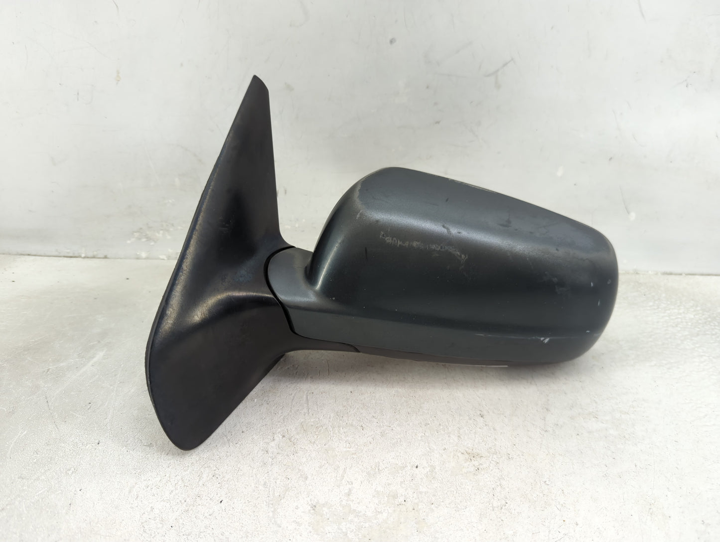 1999-2011 Volkswagen Jetta Driver Side View Mirror - Left Door Mirror OEM Used - Oemusedautoparts1.com